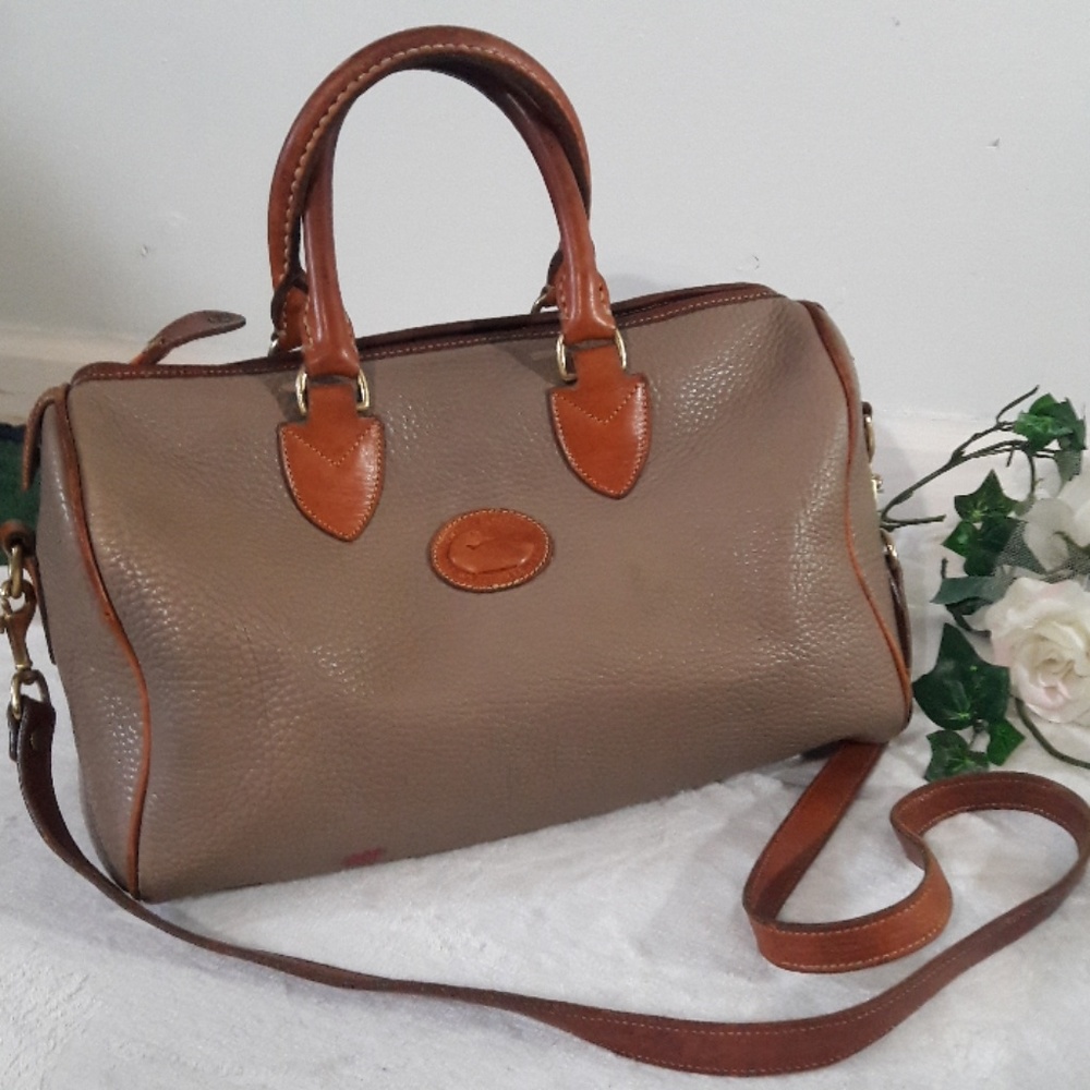 Vtg. Dooney bag 1980's  LG satchel
